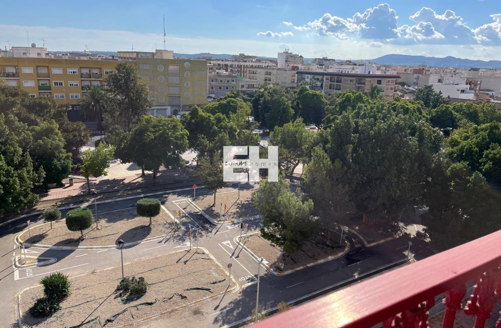 Resale - Apartment - Almoradí