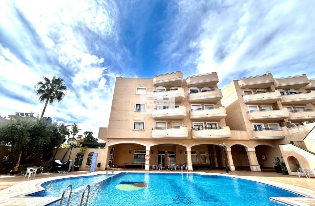 Resale - Apartment - Cabo Roig - Costa Blanca