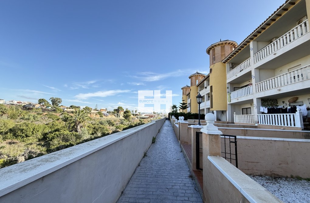 Resale - Apartment - Cabo Roig - Costa Blanca