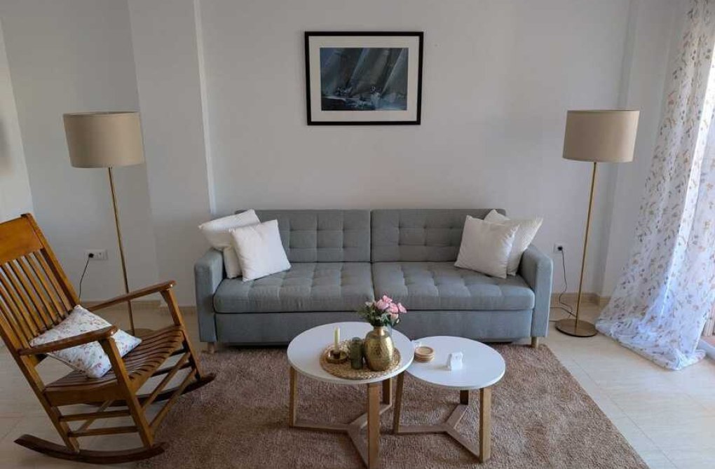 Resale - Apartment - Daya Nueva - Costa Blanca