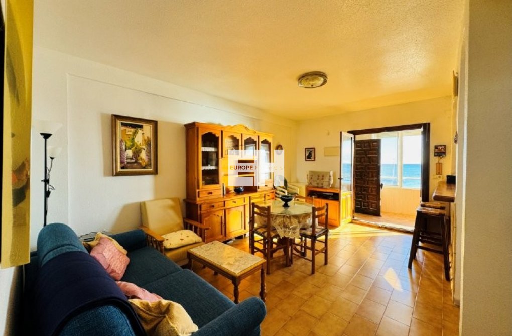 Resale - Apartment - La Mata - Costa Blanca