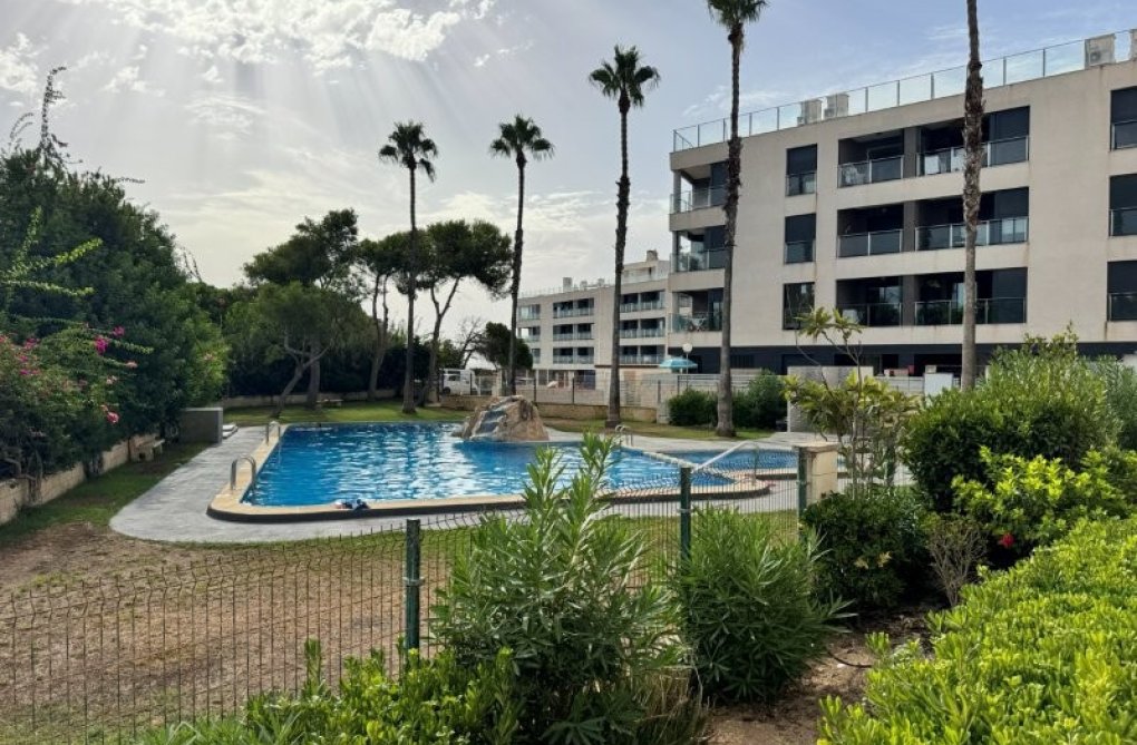 Resale - Apartment - La Mata - Costa Blanca