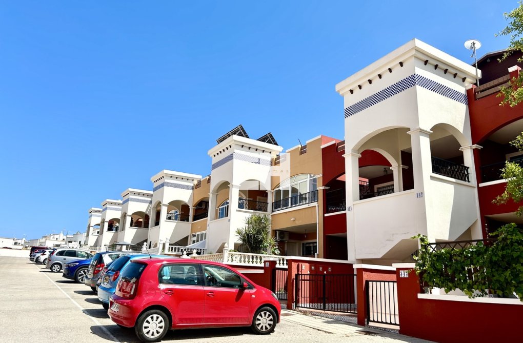 Resale - Apartment - Los Altos - Costa Blanca