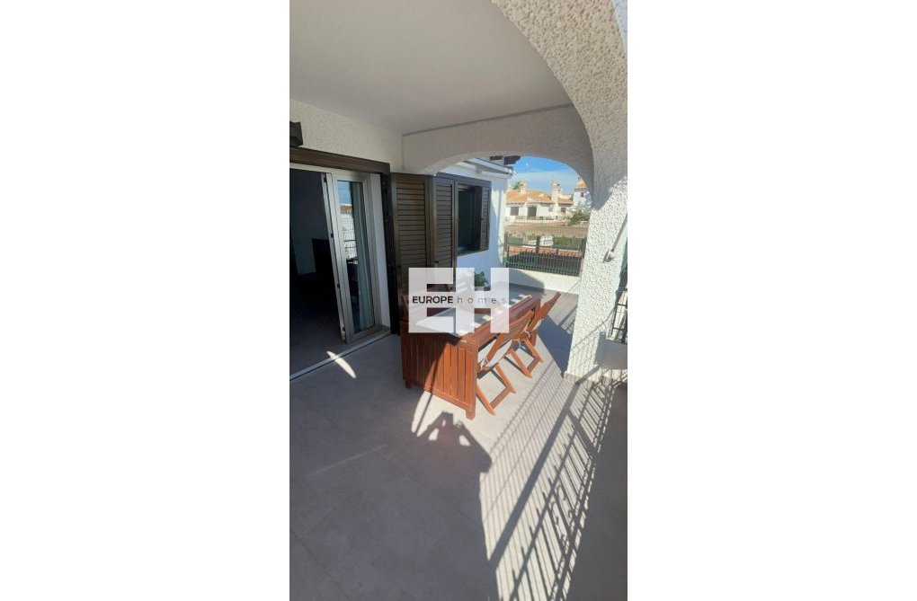 Resale - Apartment - Orihuela Costa - Cabo Roig