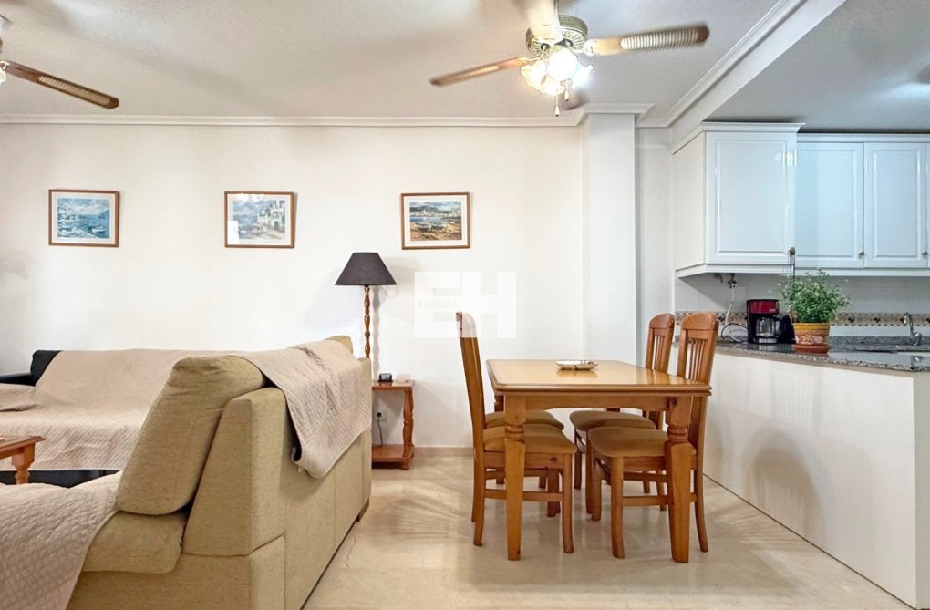 Resale - Apartment - Orihuela Costa - Costa Blanca