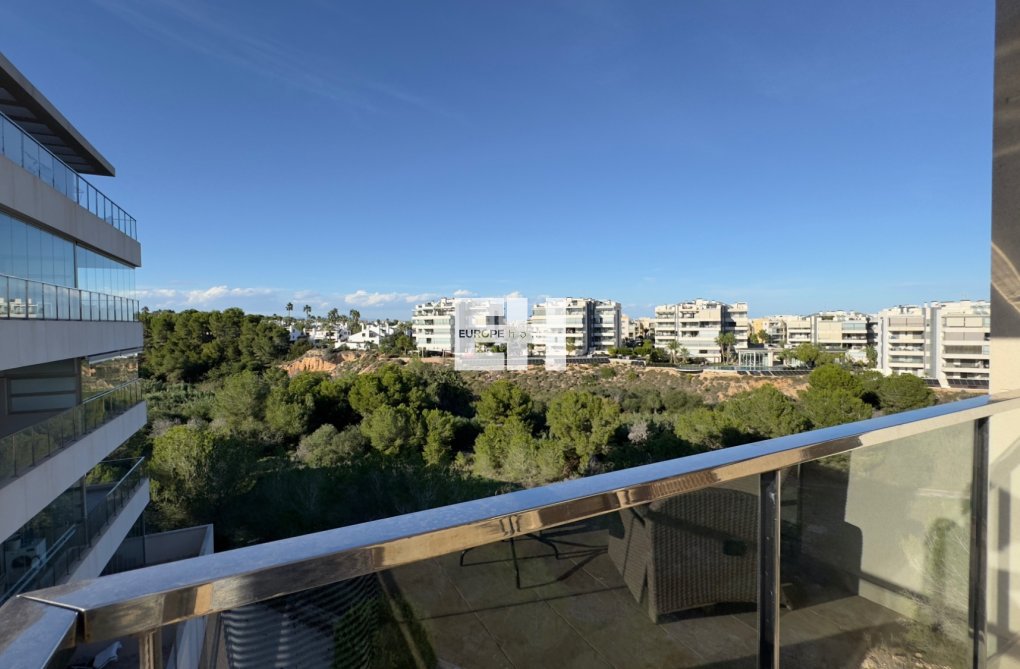 Resale - Apartment - Orihuela Costa - Costa Blanca