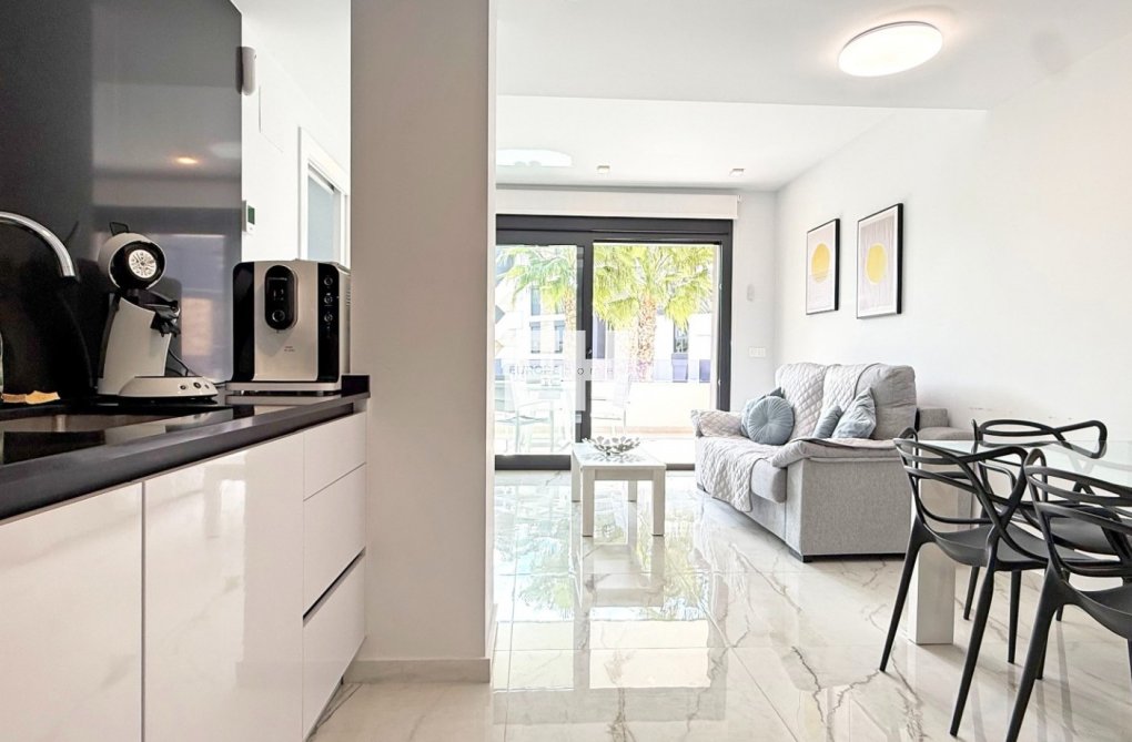 Resale - Apartment - Orihuela Costa - Costa Blanca