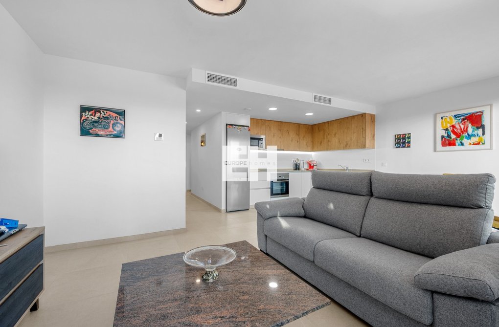 Resale - Apartment - Orihuela Costa - Costa Blanca