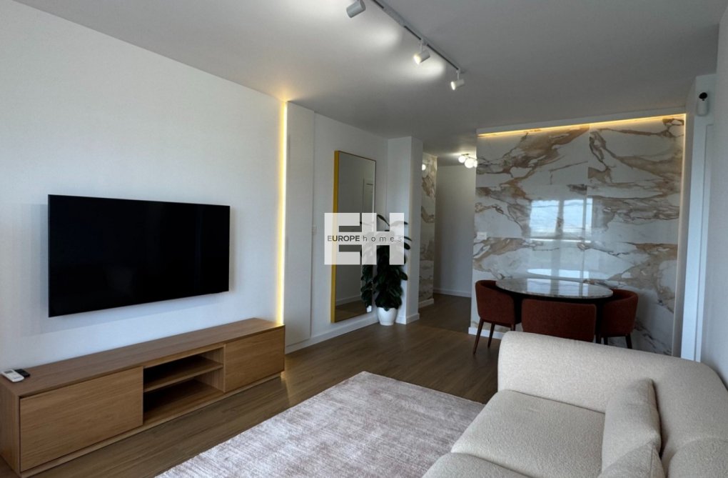 Resale - Apartment - Orihuela Costa - Costa Blanca