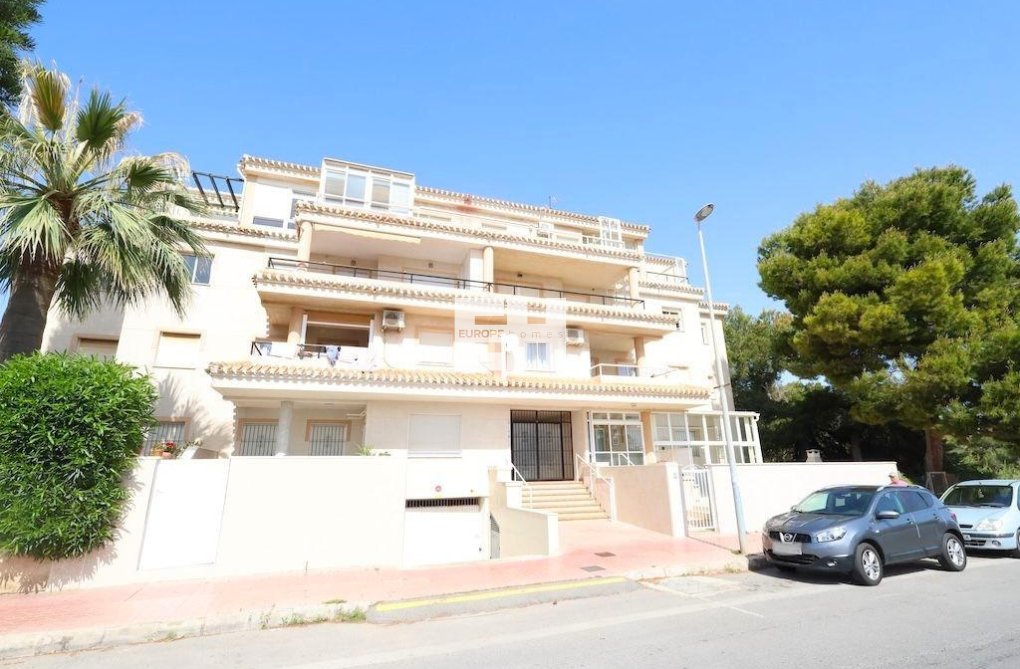 Resale - Apartment - Orihuela Costa - Costa Blanca