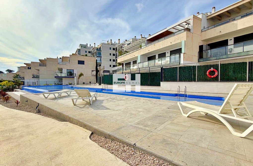 Resale - Apartment - Orihuela Costa - Costa Blanca