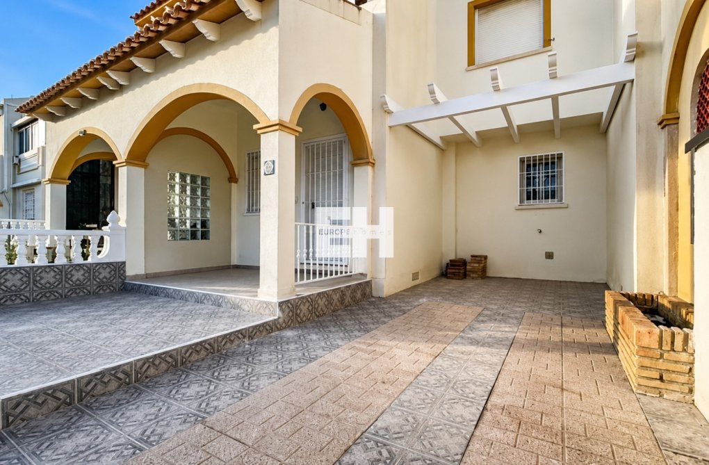 Resale - Apartment - Orihuela Costa - Costa Blanca