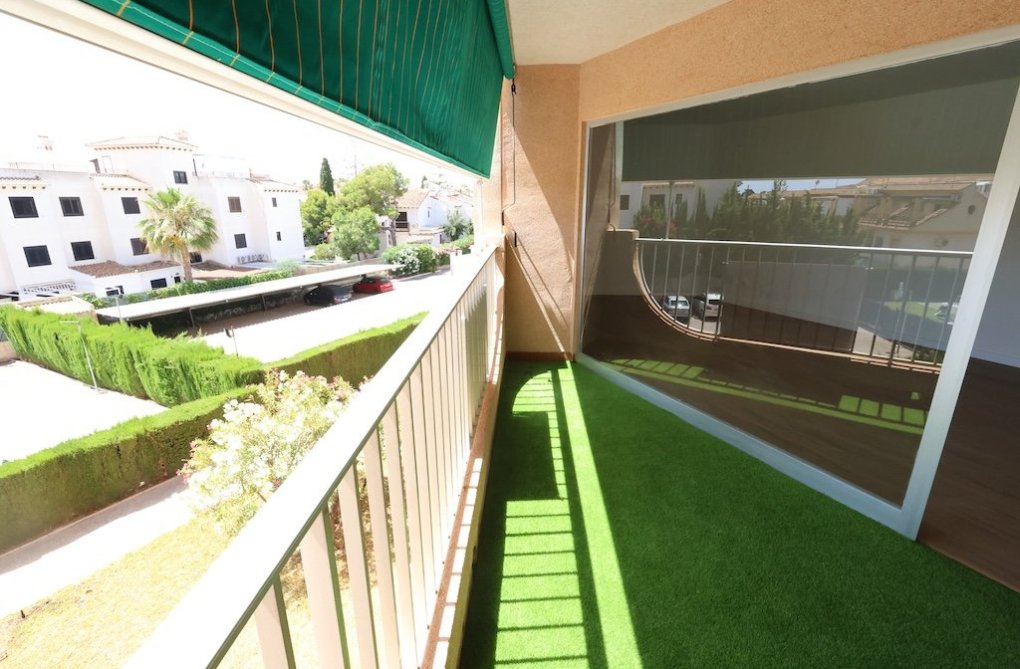 Resale - Apartment - Orihuela Costa - Costa Blanca