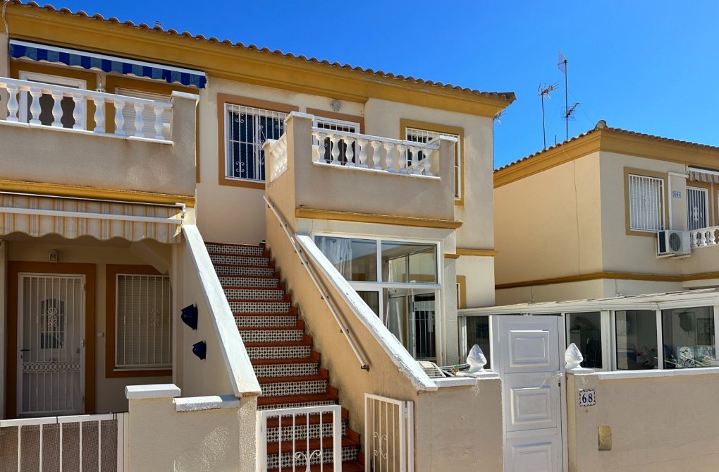 Resale - Apartment - Orihuela Costa - Costa Blanca