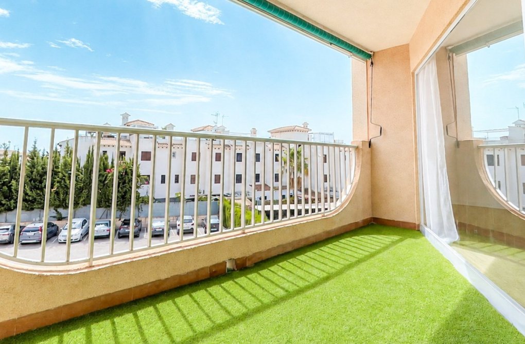 Resale - Apartment - Orihuela Costa - Costa Blanca