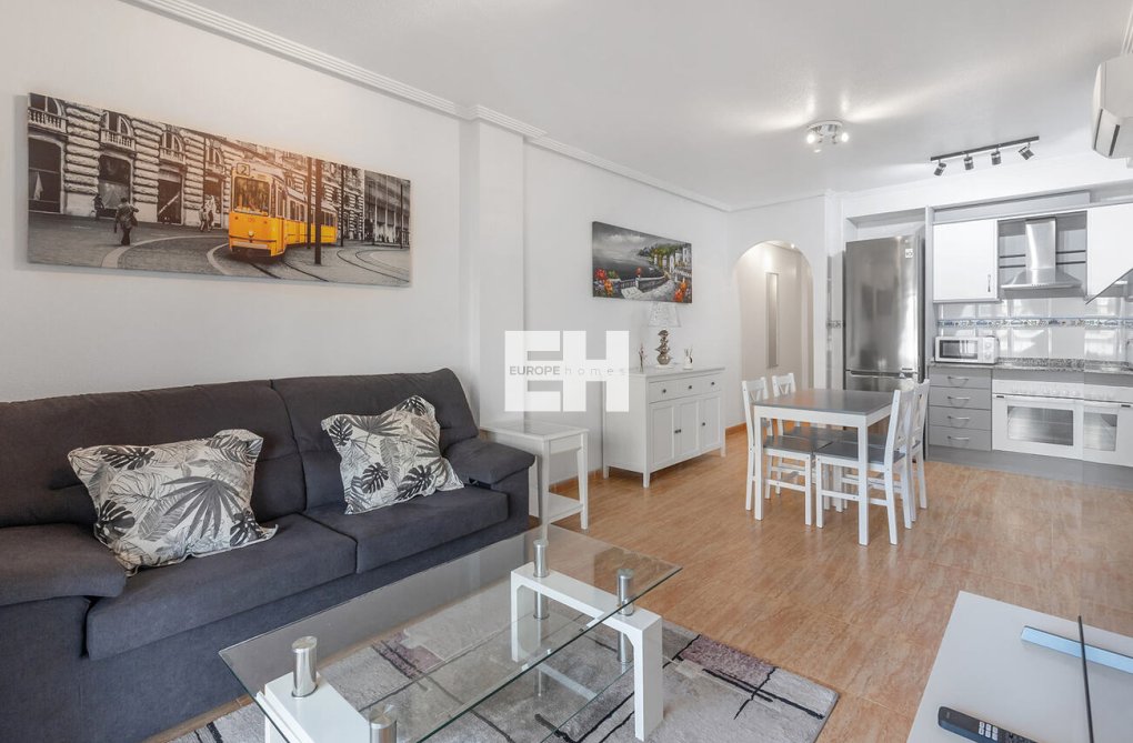 Resale - Apartment - Orihuela Costa - Playa Flamenca