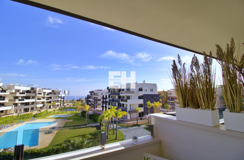 Resale - Apartment - Orihuela Costa - Punta Prima