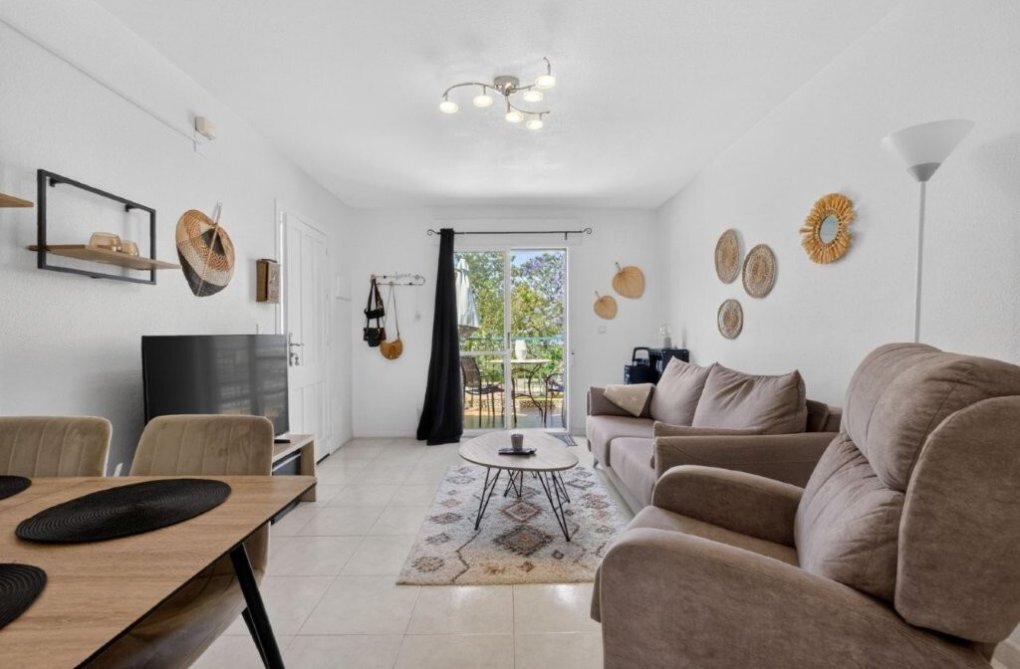 Resale - Apartment Penthouse - Torrevieja - Jardín del Mar