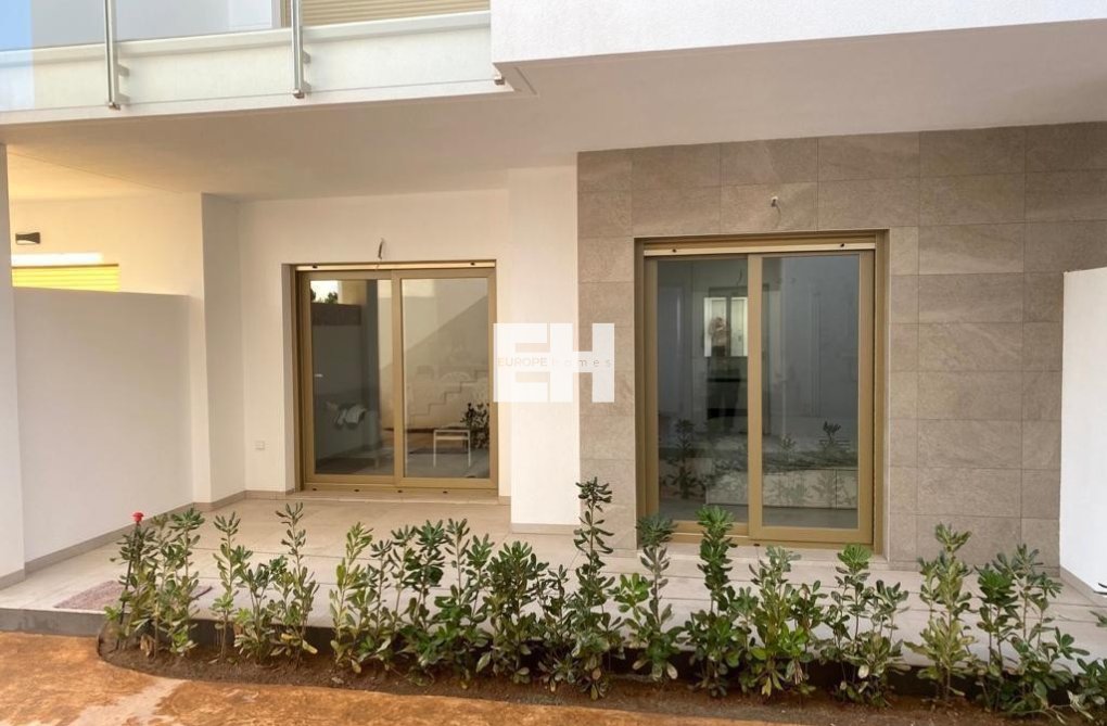Resale - Apartment - Pilar de la Horadada - Costa Blanca