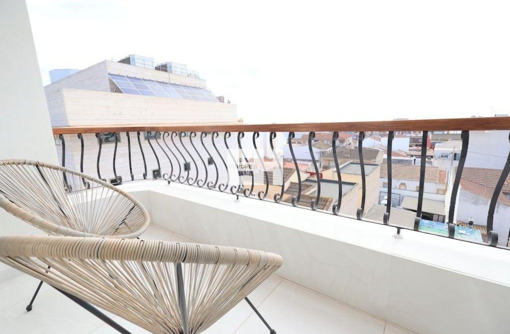 Resale - Apartment - Pilar de la Horadada - Costa Blanca