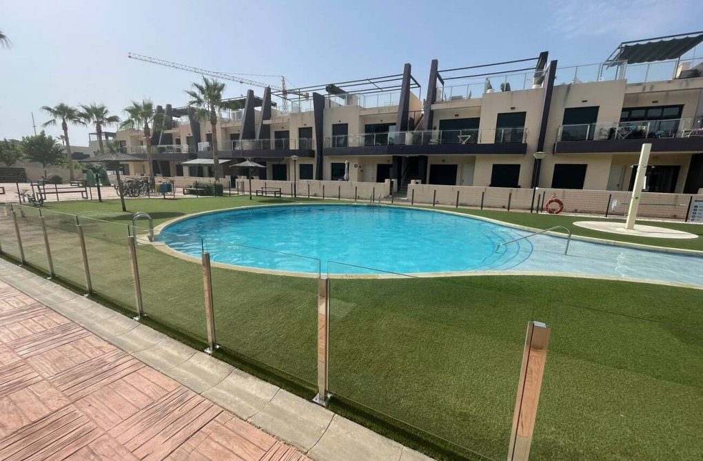 Resale - Apartment - Pilar de la Horadada - Torre de la Horadada