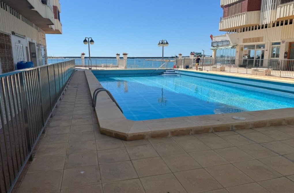 Resale - Apartment - Playa Del Acequion - Costa Blanca
