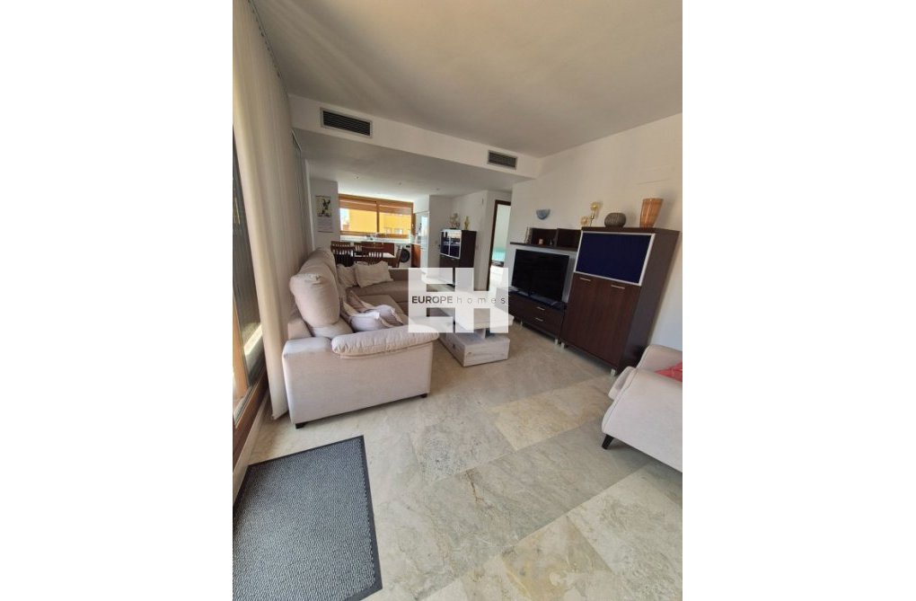 Resale - Apartment - Punta Prima - Costa Blanca