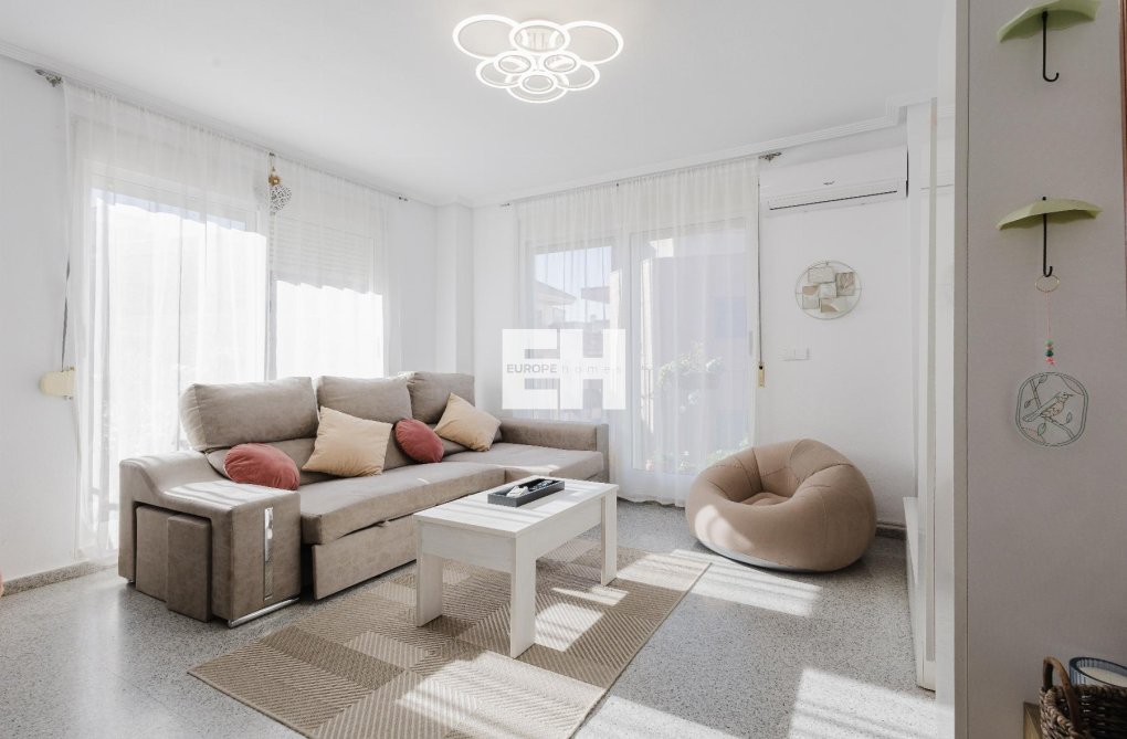 Resale - Apartment - San Miguel de Salinas - Inland