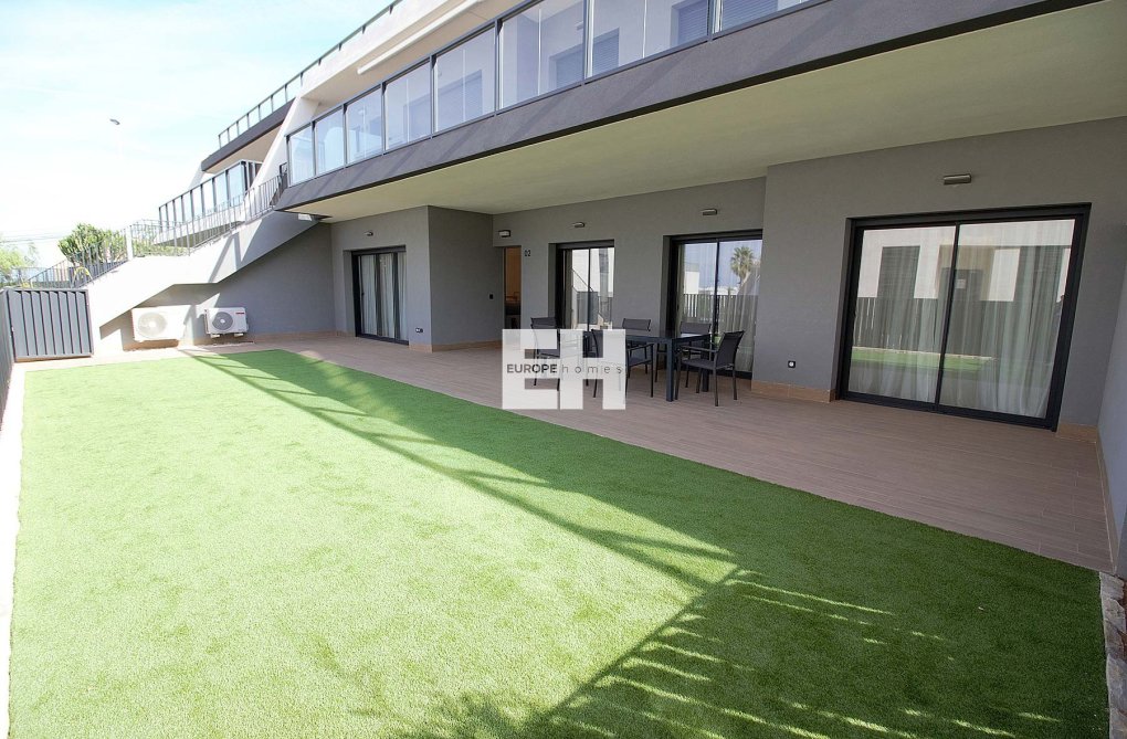 Resale - Apartment - Santa Pola - Costa Blanca