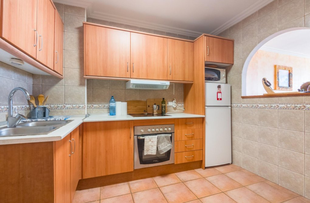 Resale - Apartment - Torrevieja - Acequion