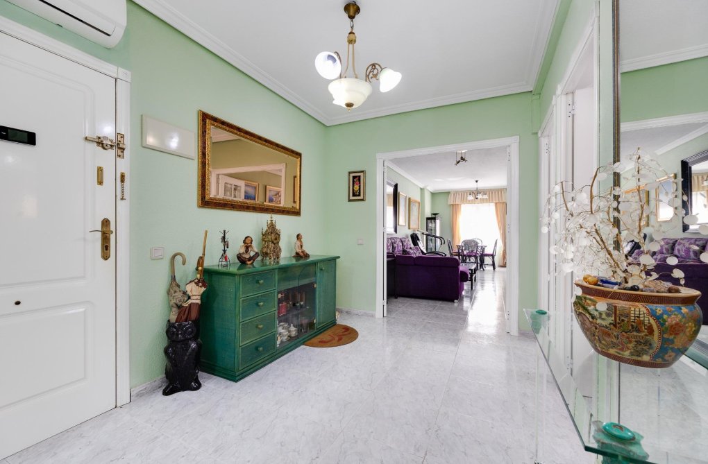 Resale - Apartment - Torrevieja - Antonio Machado