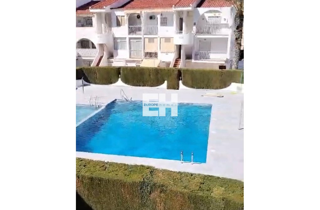 Resale - Apartment - Torrevieja - Cabo Cervera