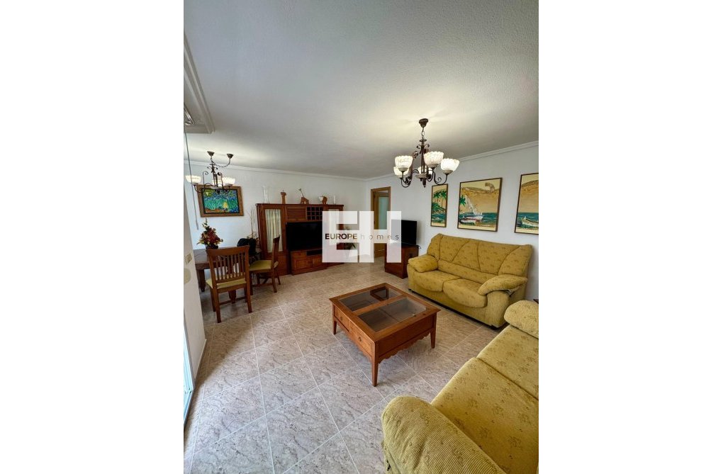 Resale - Apartment - Torrevieja - Centro