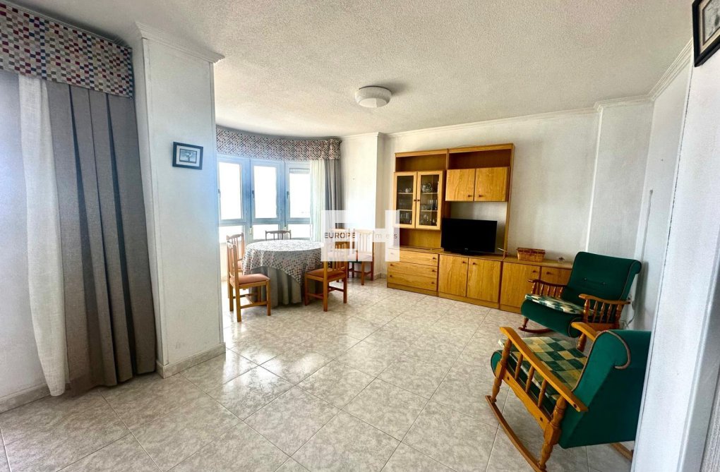 Resale - Apartment - Torrevieja - Centro
