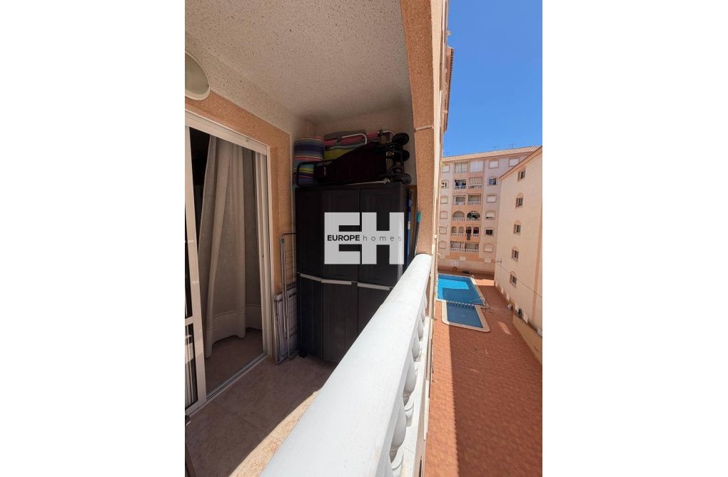 Resale - Apartment - Torrevieja - Centro