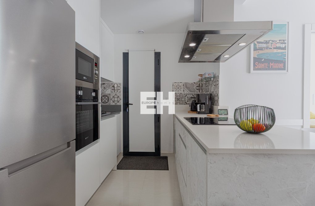 Resale - Apartment - Torrevieja - Costa Blanca