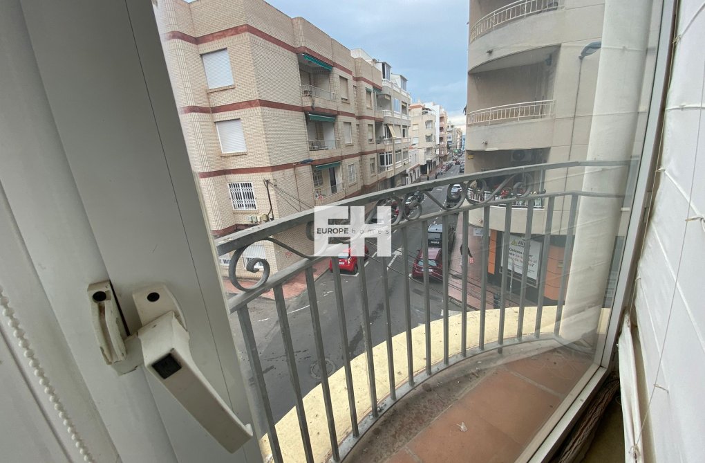 Resale - Apartment - Torrevieja - Costa Blanca