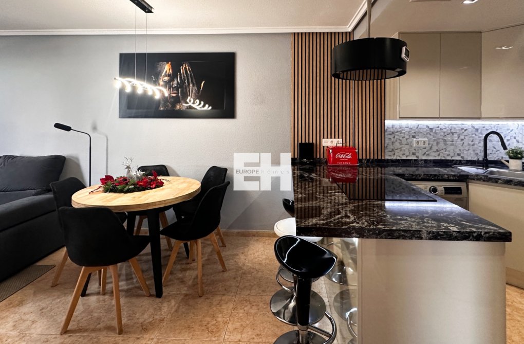 Resale - Apartment - Torrevieja - Costa Blanca