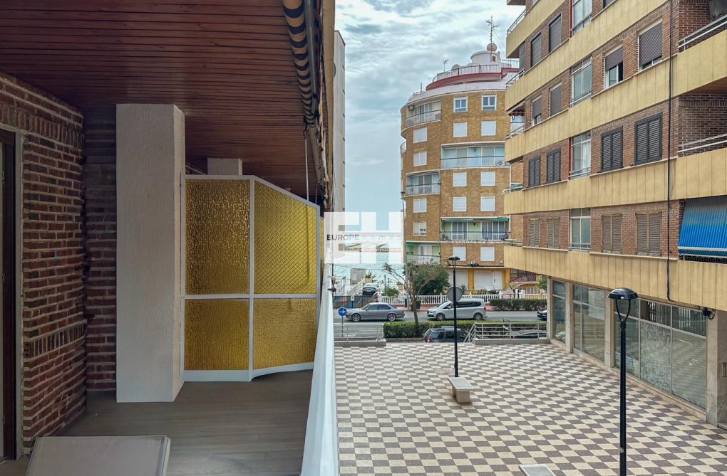 Resale - Apartment - Torrevieja - Costa Blanca