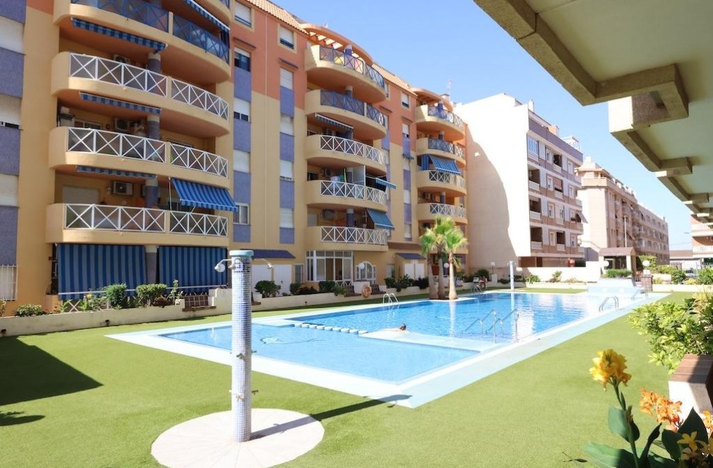 Resale - Apartment - Torrevieja - Costa Blanca