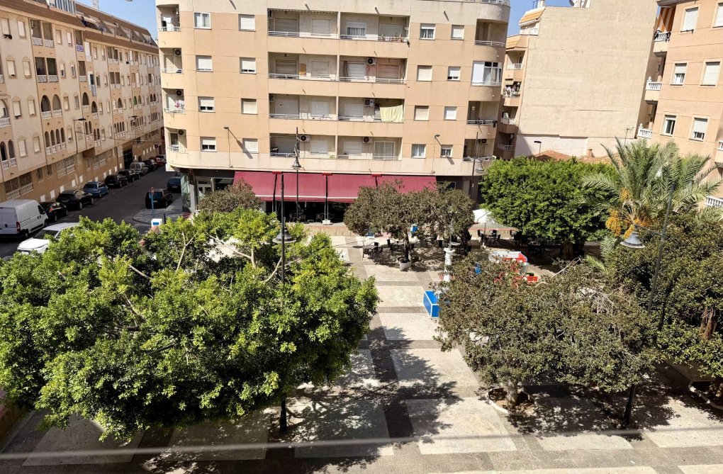 Resale - Apartment - Torrevieja - El Molino