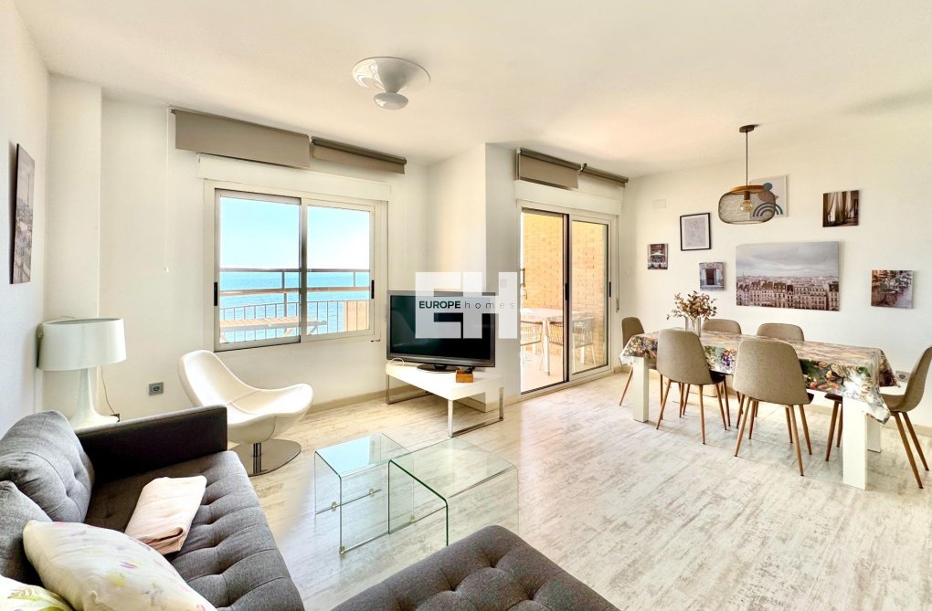 Resale - Apartment - Torrevieja - Estacion De Autobuses