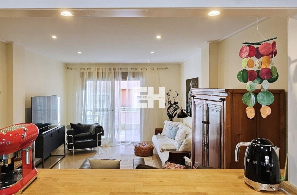 Resale - Apartment - Torrevieja - Estacion De Autobuses