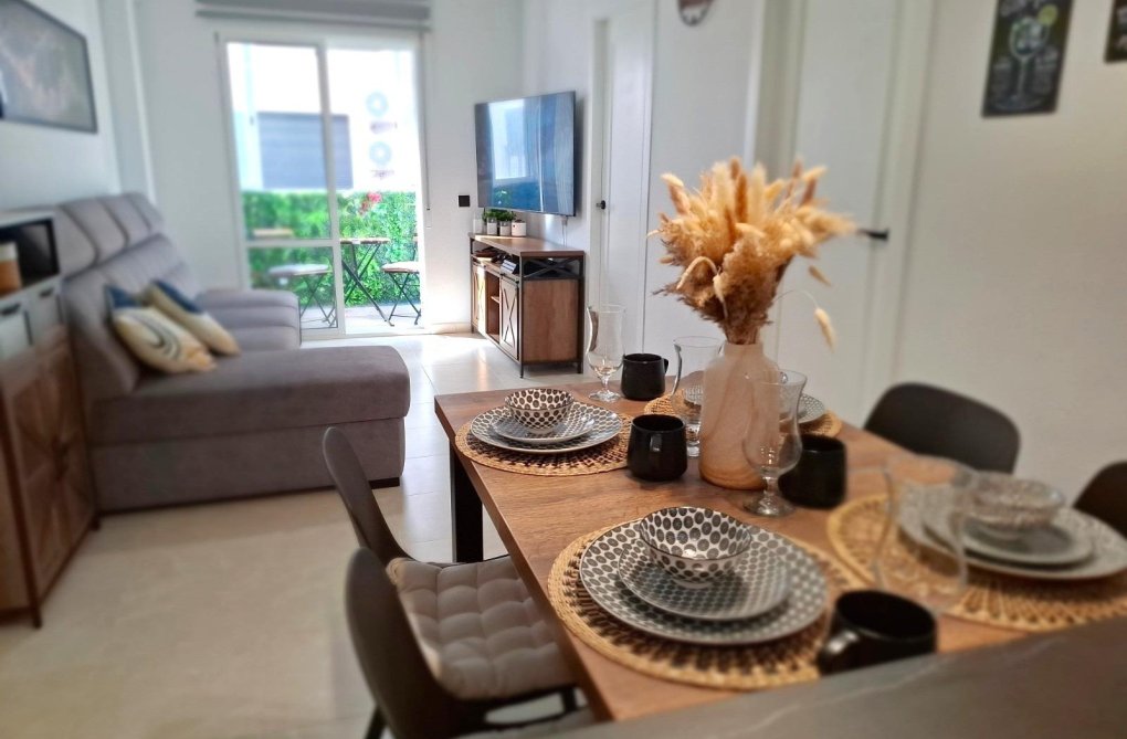 Resale - Apartment - Torrevieja - Estacion De Autobuses