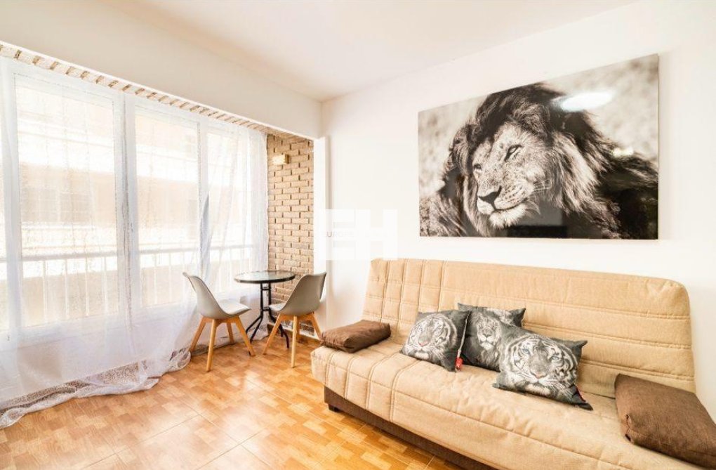 Resale - Apartment - Torrevieja - La Mata Pueblo