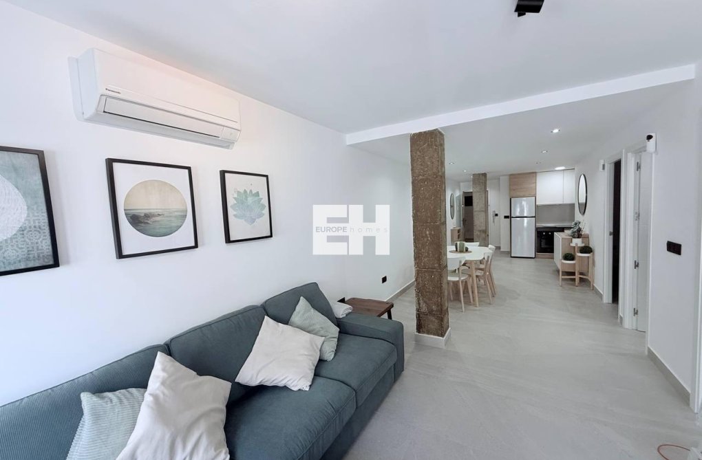 Resale - Apartment - Torrevieja - La Mata