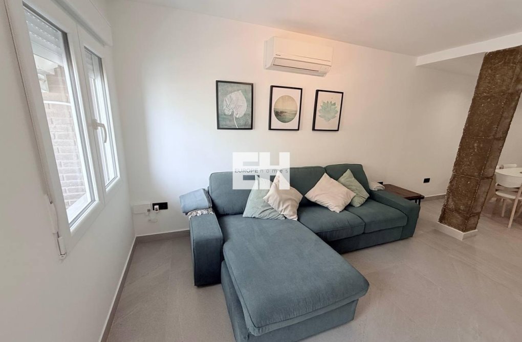 Resale - Apartment - Torrevieja - La Mata