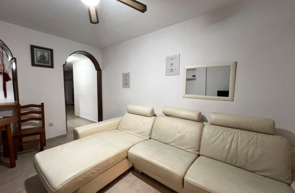 Resale - Apartment - Torrevieja - Playa de los Locos