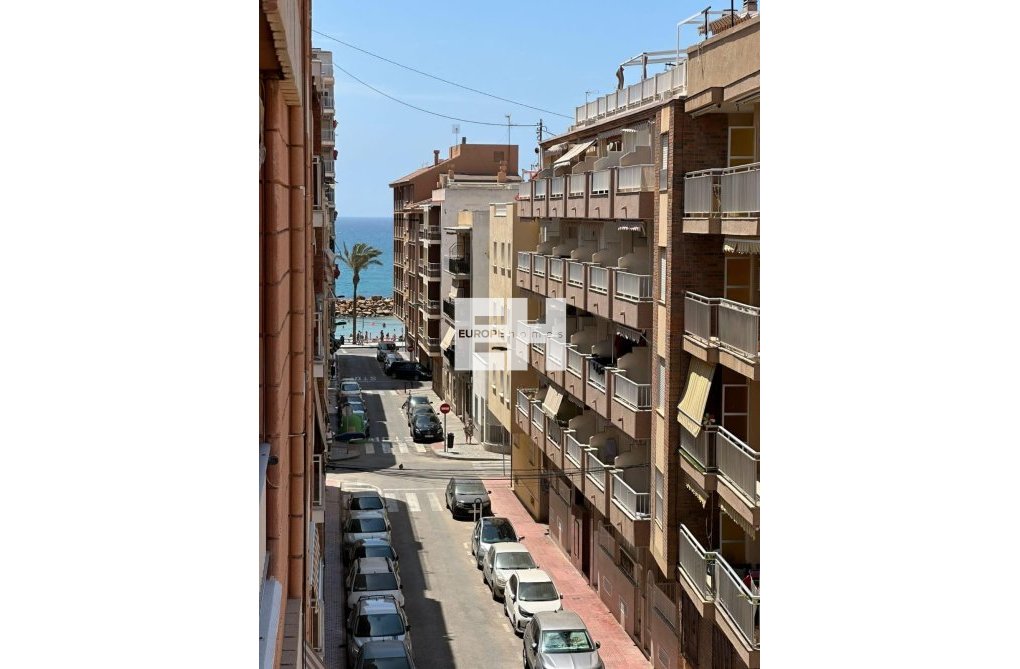 Resale - Apartment - Torrevieja - Playa del Cura