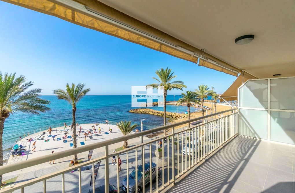 Resale - Apartment - Torrevieja - Playa del Cura